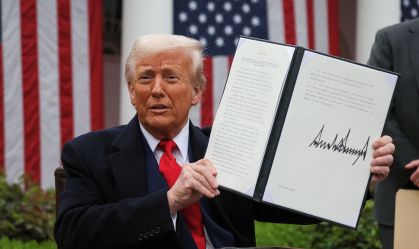 Chefe de comércio da UE chama anúncio de Trump de "Dia da Inflação"