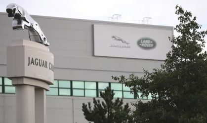 Jaguar Land Rover suspende exportações para os EUA após tarifa de 25%