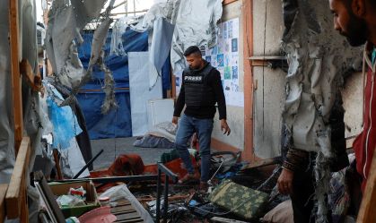 Jornalista palestino é morto em ataque israelense no sul de Gaza