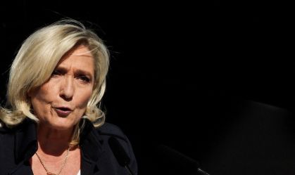 Homem é preso na França por ameaçar de morte juíza que condenou Le Pen