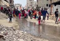 Israel empurra milhares de palestinos em Gaza para uma área cada vez menor