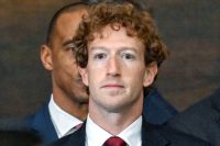 Zuckerberg monta equipe para construir "superinteligência", diz agência