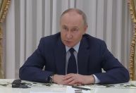Putin se reúne com reféns soltos pelo Hamas e agradece liderança do grupo