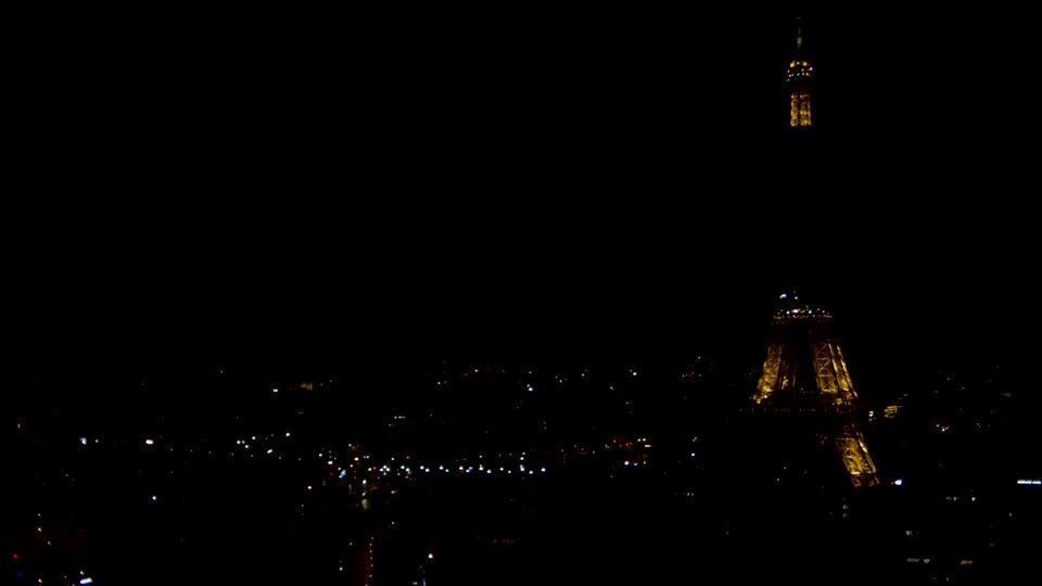 Eiffel Tower goes dark to mark passing of Pope Francis