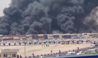 Explosão deixa quase 30 pessoas mortas e 800 feridas em porto no Irã