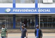INSS lança comando de voz no Meu INSS para facilitar acesso a serviços