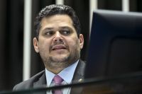 Reforma eleitoral tem apoio de Alcolumbre, mas não é prioridade para Lula