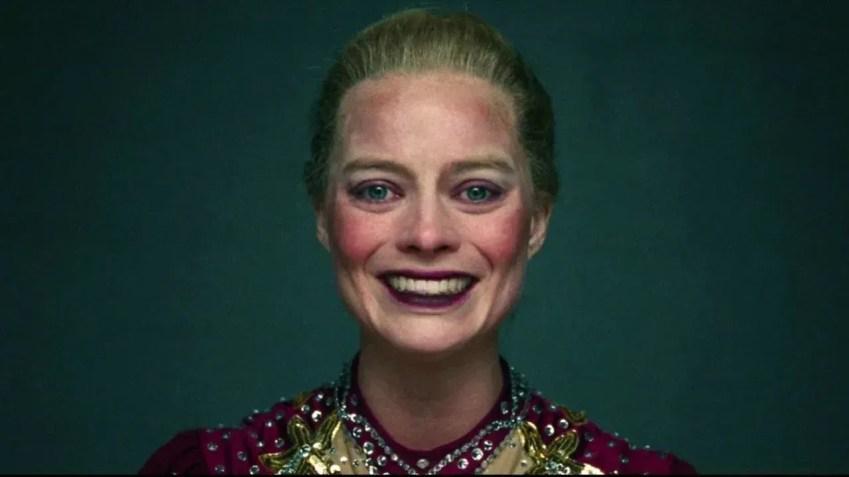 Margot Robbie interpretou a patinadora artística Tonya Harding em "Eu, Tonya" • Reprodução/NEON