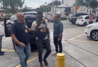 Africano especialista em reiniciar celulares roubados é preso em SP