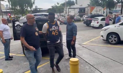 Africano especialista em reiniciar celulares roubados é preso em SP