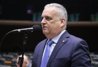 Aliado de Bolsonaro vai relatar ação sobre caso Ramagem na CCJ