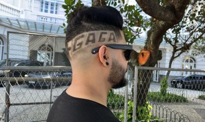 Tudo por Lady Gaga: fãs fazem vigília, usam fantasia e até fralda no Rio