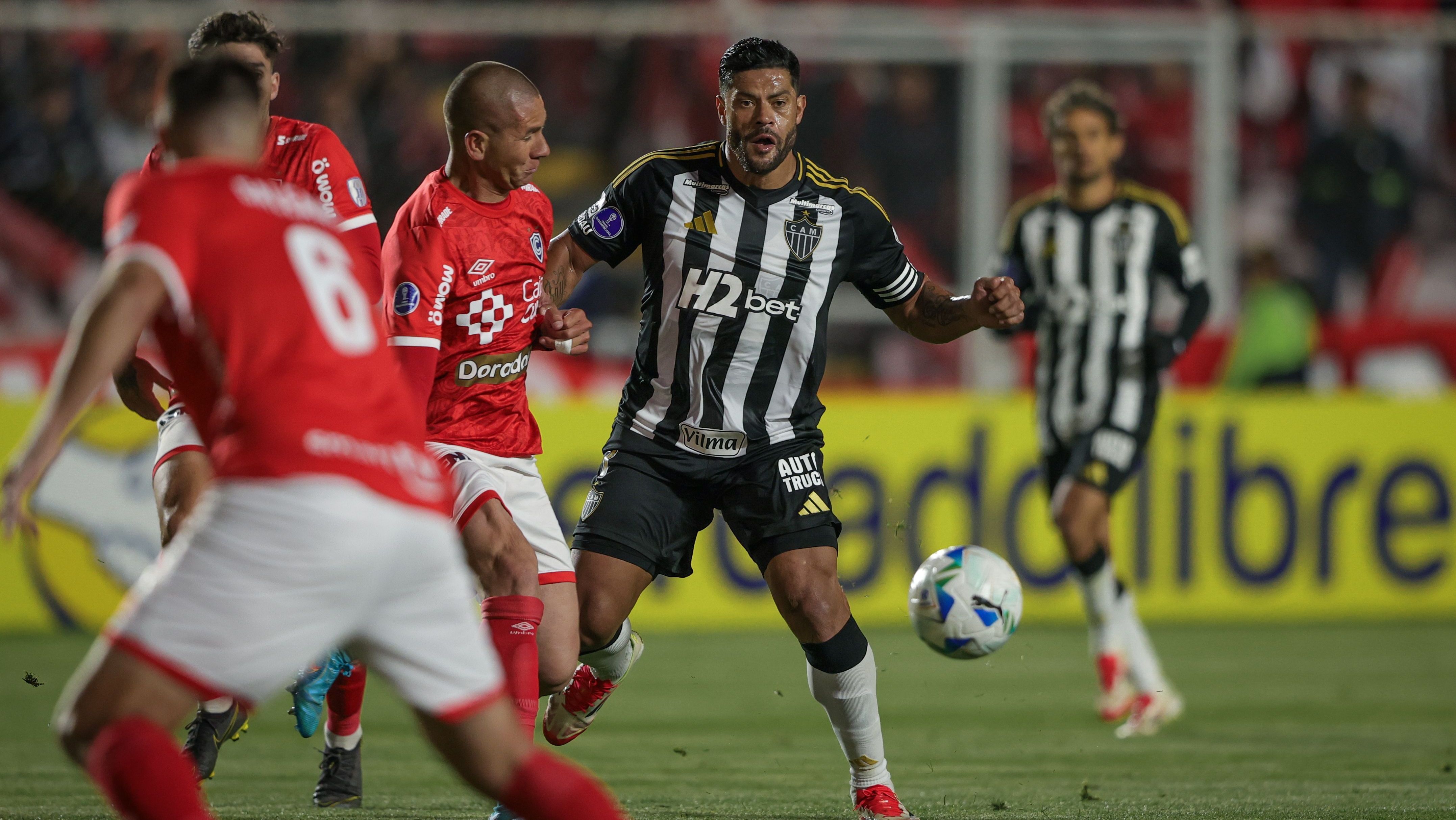 Hulk durante jogo do Atlético-MG contra o Cienciano pela Copa Sul-Americana