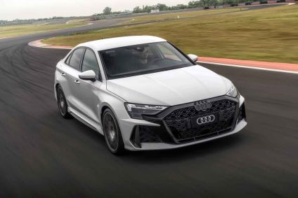 Audi RS 3 Sedan chega ao Brasil com 400 cv e 0 a 100 de 3.8s