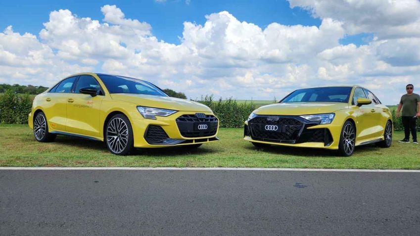 Audi A3 Sedan (Esquerda) e o novo Audi RS 3 Sedan • Thiago Ventura/CNN