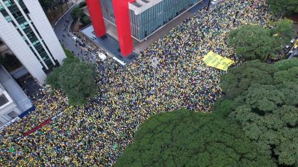 Manifestação pró-anistia na avenida Paulista, em São Paulo