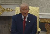 "Não estou feliz", diz Trump sobre ataques contínuos russos contra Ucrânia
