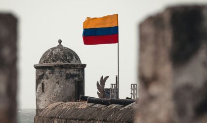 China e Colômbia assinam pacto de cooperação do Cinturão e Rota