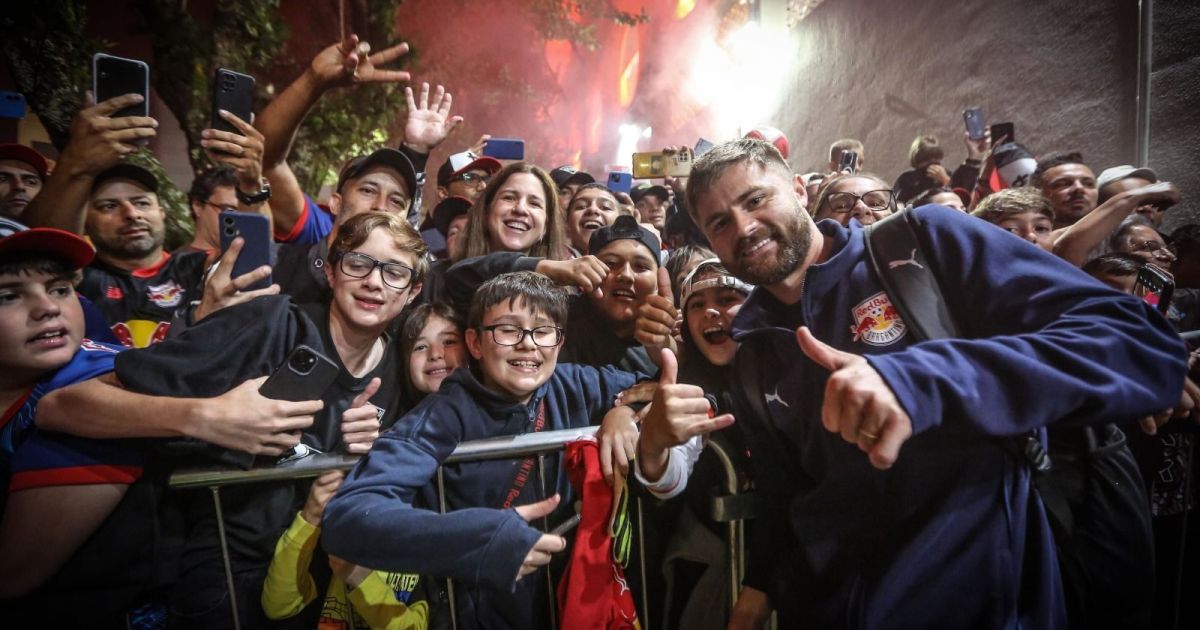 Red Bull Programa Red Bull Bragantino reformula programa de sócio-torcedor | CNN Brasil