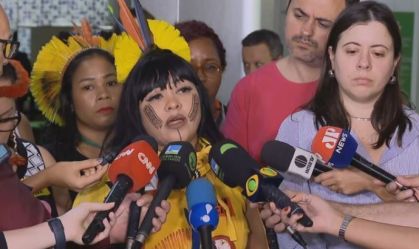 Célia Xakriabá pede ao STF investigação por ação contra indígenas no DF