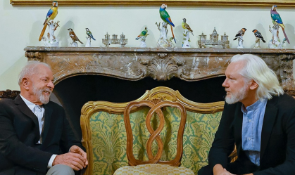 Lula se reuniu em Roma com Julian Assange