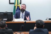 Bancada da bala quer propor texto alternativo à PEC da Segurança Pública