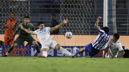 CSA venceu o Grêmio no jogo da ida da terceira fase da Copa do Brasil 2025