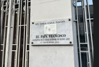 Brasileiro diz à CNN que comprou casa onde papa nasceu a "preço de mercado"