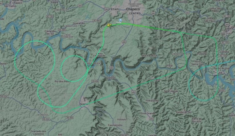 Avião da Latam arremeteu antes de pousar em Chapecó (SC) • Reprodução/Flightradar24