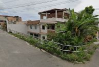 Censo 2022: 16% dos brasileiros moram em ruas sem calçadas