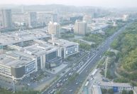 Tarifaço: cidade chinesa que abastece EUA com itens de Natal vive incerteza