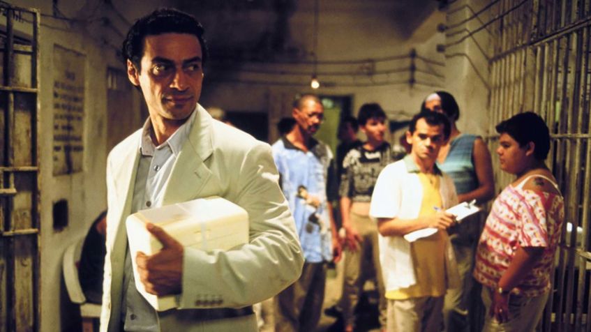 Cena de "Carandiru: O Filme" • Reprodução/Globo Filmes