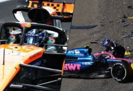 Fórmula 1: acidente destrói carro em treino do GP do Japão