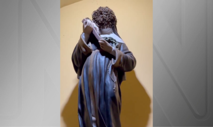 Vídeo: enxame de abelhas cobre rosto de santa em igreja do interior de SP