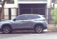 Criança de 3 anos morre após ser esquecida dentro de carro pela tia