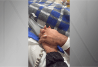 "Falou que ia matar a gente e pediu o colar", diz esposa de turista baleado