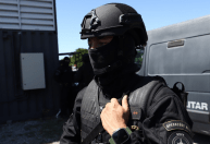 PM do Rio recebe 4 mil capacetes balísticos do Governo do Estado