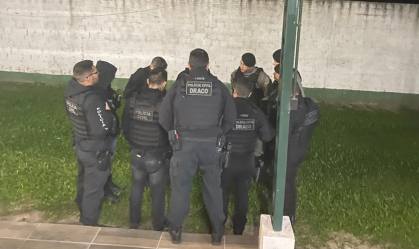 Suspeitos de movimentarem R$ 40 milhões com tráfico são presos em operação