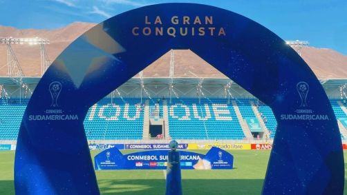 Estádio Tierra de Campeones, casa do Iquique