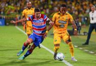 Deyverson marca, mas Fortaleza sofre empate do Bucaramanga na Libertadores