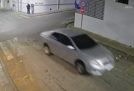 Homem atropela três jovens e é baleado por PM de folga em SP