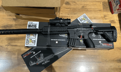 Polícia apreende cerca de 500 armas de gel vendidas a crianças no RJ