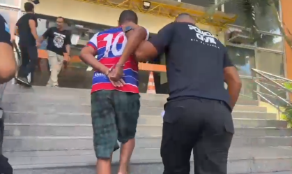 Casal mata filho