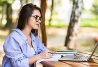 ChatGPT pode ajudar a estudar inglês; veja como