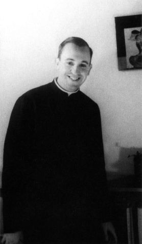 O argentino Jorge Mario Bergoglio, foi ordenado jesuíta em 1969 na Faculdade de Teologia de San Miguel • Cúria Geral dos Jesuítas via Getty Images