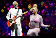Liniker anuncia gravação de música inédita de Gilberto Gil