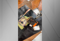 Celular explode mesmo fora da tomada enquanto jovem dormia em MS