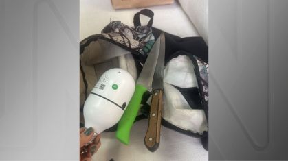 Facas usadas no ataque à professora dentro de escola em Caxias do Sul (RS)