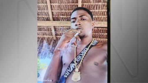 Preso no Rio, traficante Carlos Henrique da Silva Oliveira ostentava armas em redes sociais