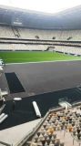 Instalação do gramado sinético na Arena MRV
